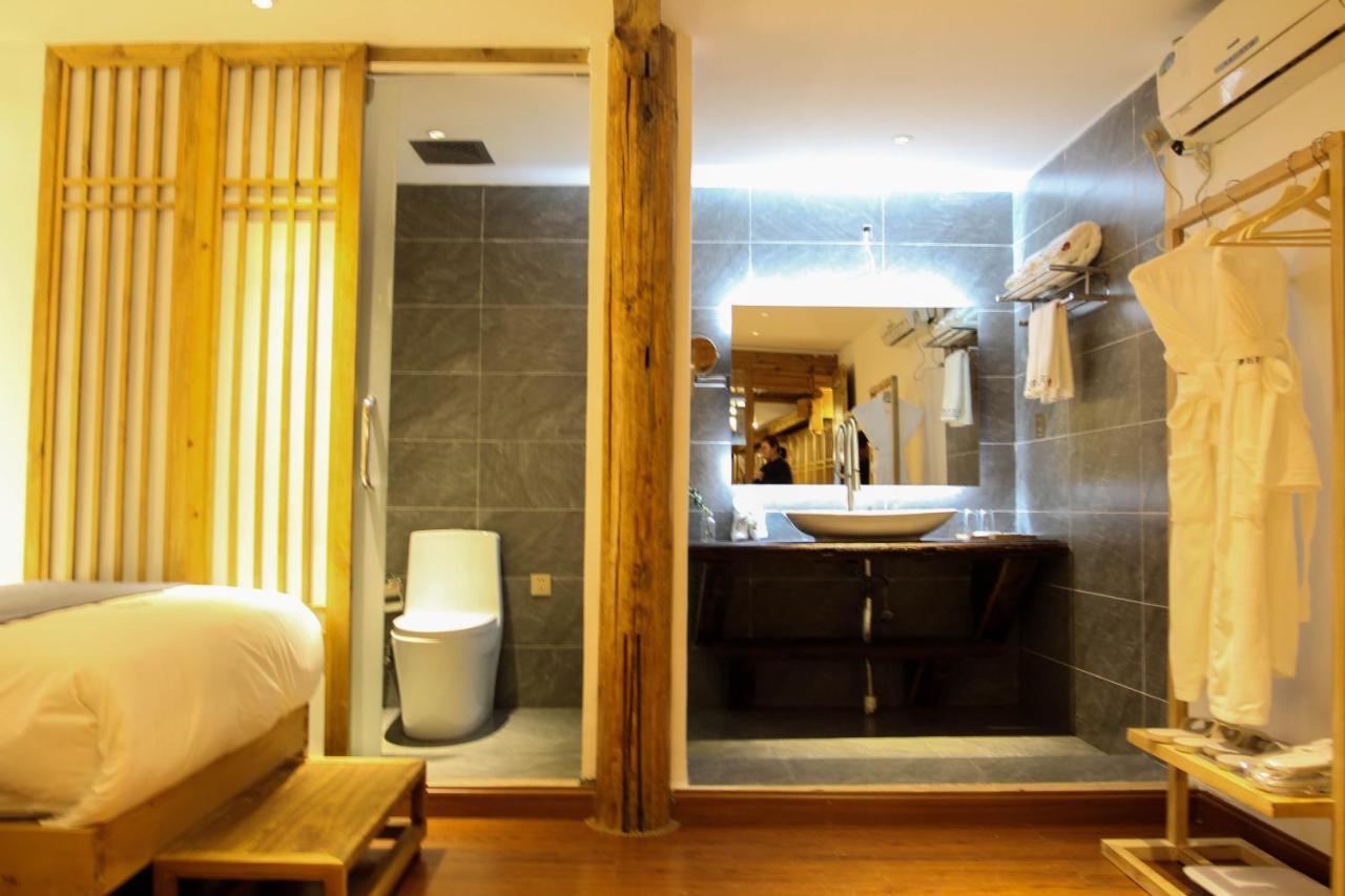 Lijiang Shushi Zhengliu Mujiayuan Hotel Exterior photo